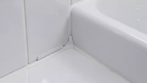 listwy łazienkowe wykończeniowe